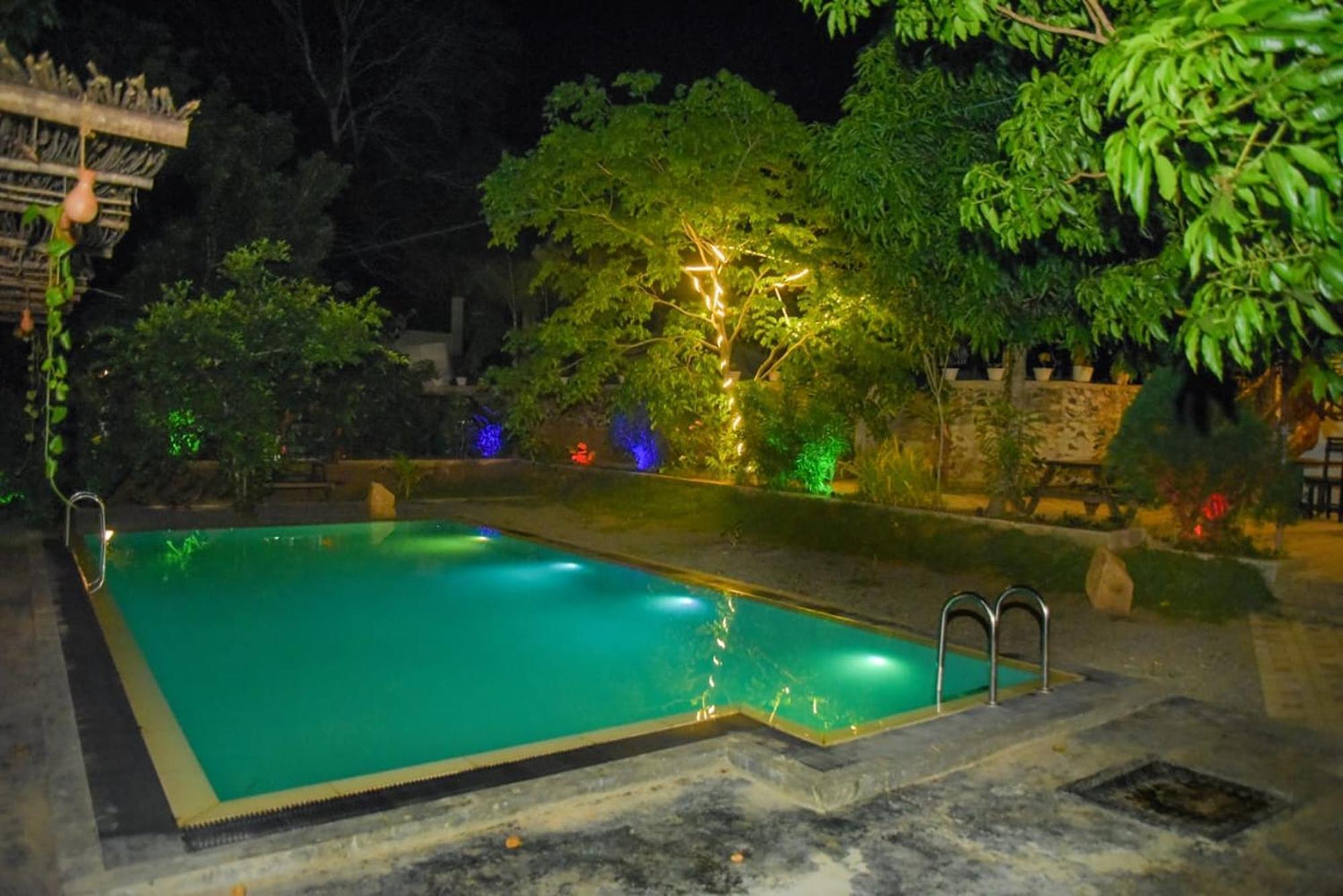 Lily Resort Udawalawe Bagian luar foto