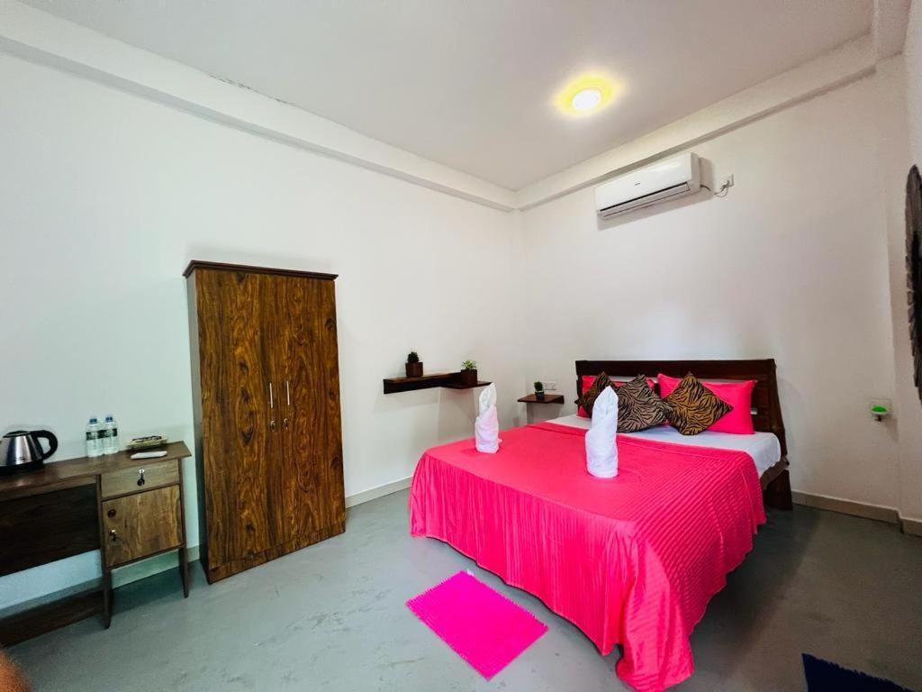 Lily Resort Udawalawe Bagian luar foto